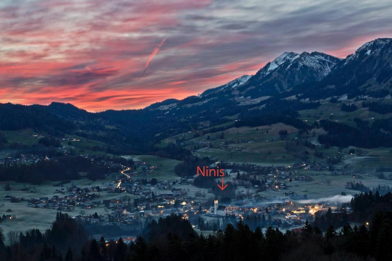Ninis - Ferienhaus Im Bregenzerwald Ег Екстериор снимка